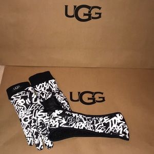 Women’s UGG GRAFFITI GLOVES/HEADBAND SET
